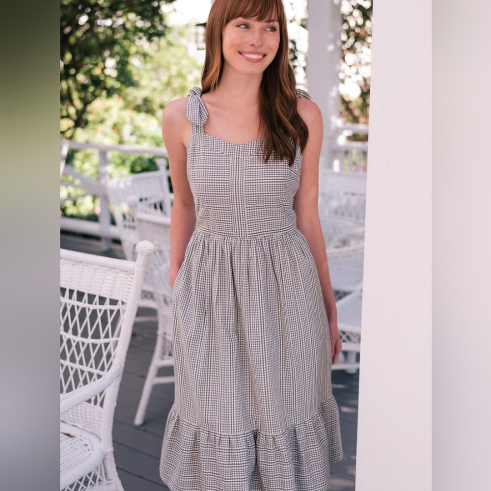 Gal Meets Glam Nancy